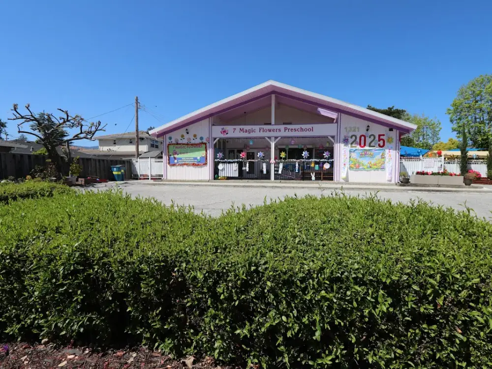 7 Magic Flowers Bilingual Montessori Prechool - Miller Campus in San Jose, CA