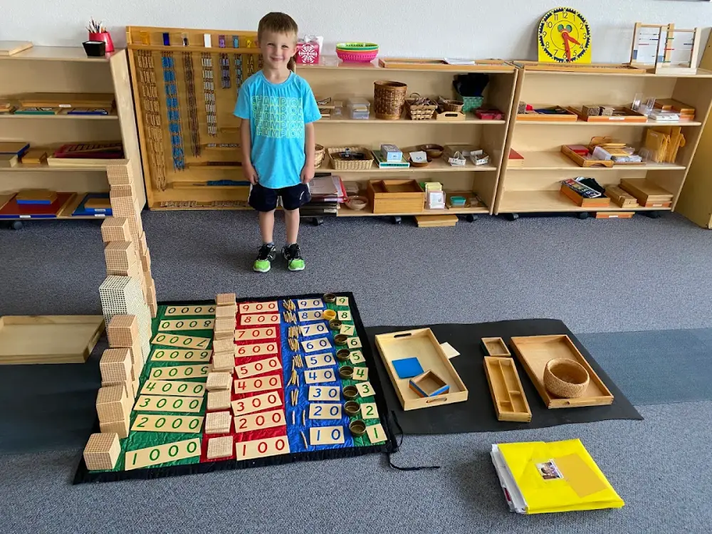 Ahwatukee Foothills Montessori, Phoenix