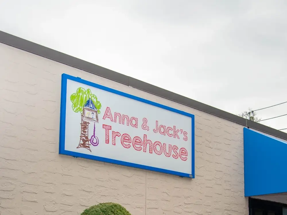 Anna & Jack’s Treehouse, New Rochelle