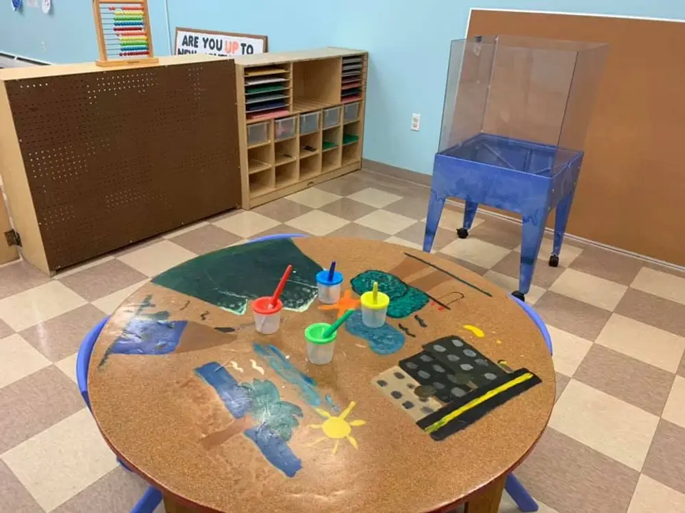 Baby Bee's Play and Learn Center - Newington Preschool, Newington
