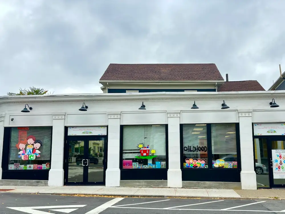 Bellas Manitas Learning Center (126 Pearl Street), Somerville