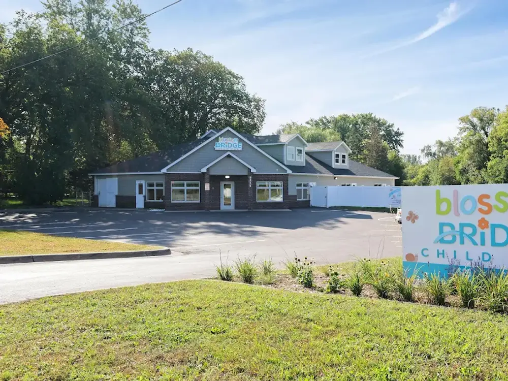 Blossom Bridge Child Care, Hugo