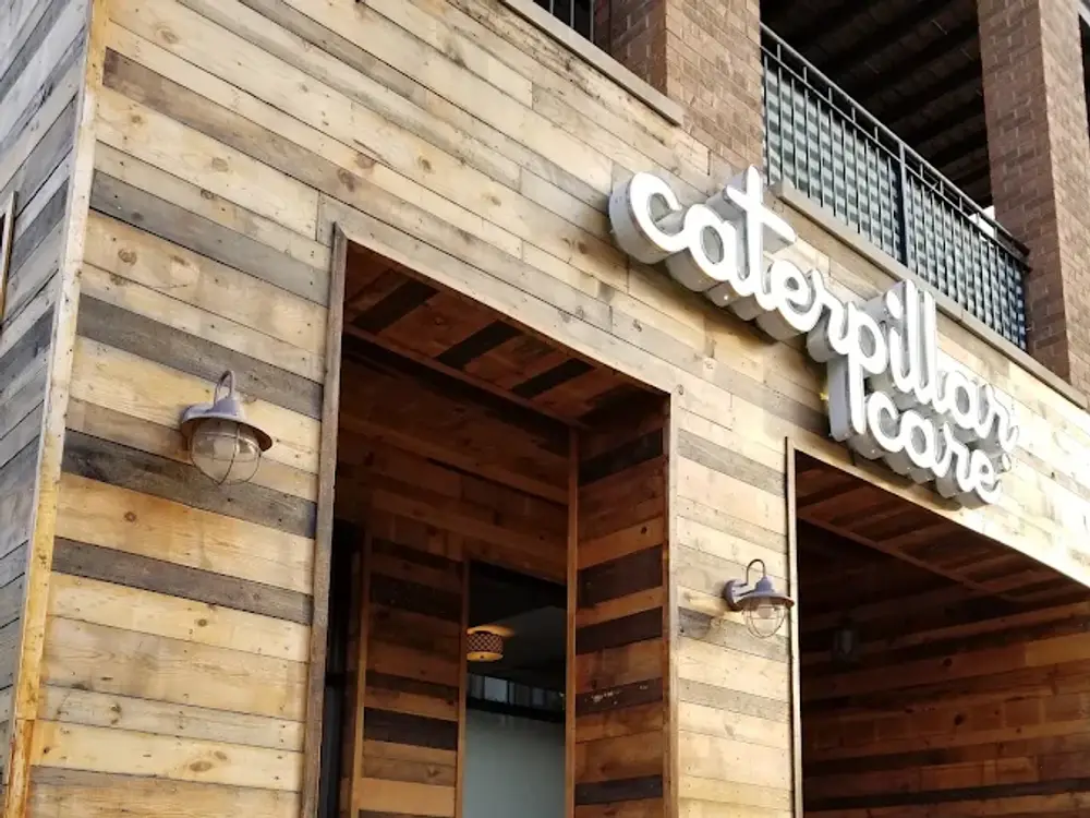 caterpillar care ®, Chicago