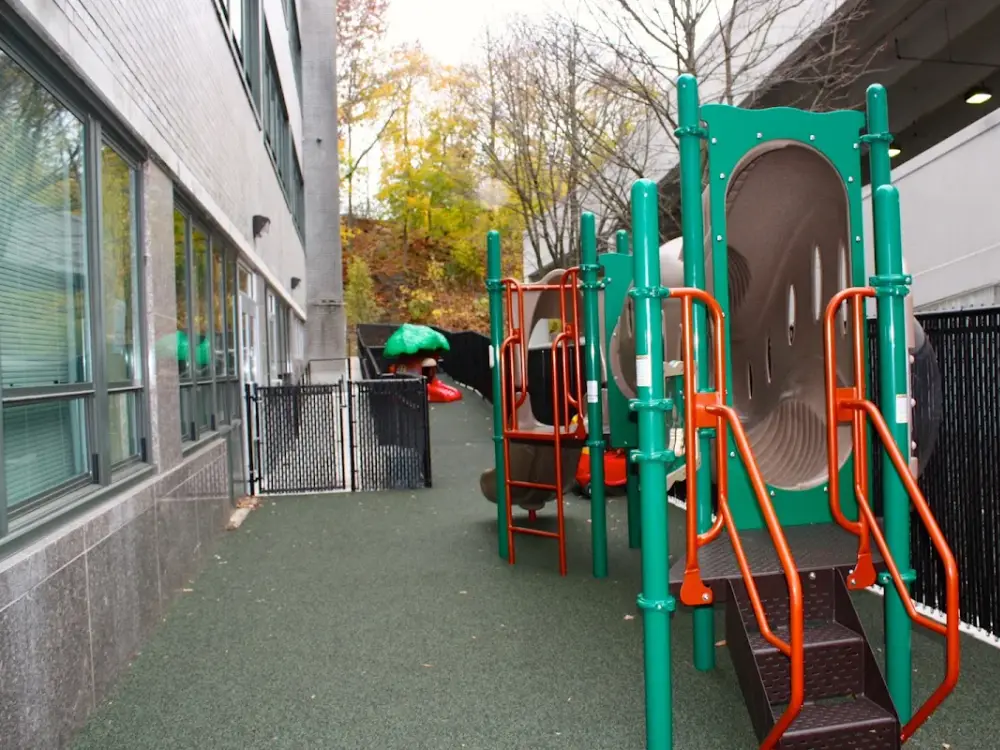 Children's Corner Learning Center (120 Bloomingdale Rd) in White Plains, NY