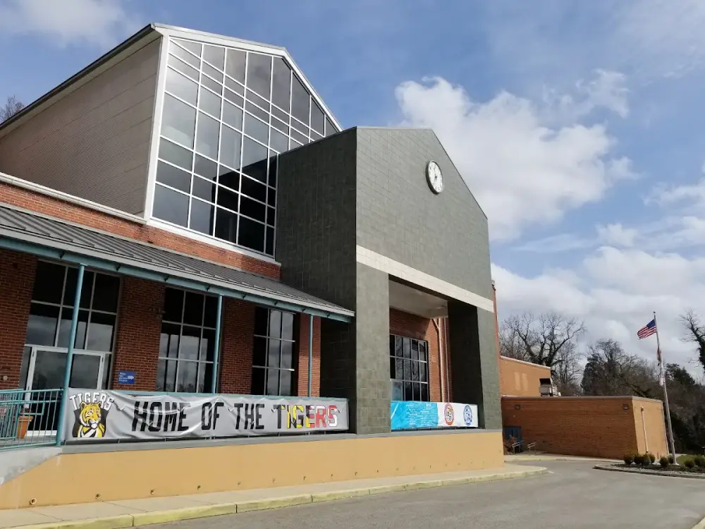 Children's Magnet Montessori School - Elkridge, Elkridge