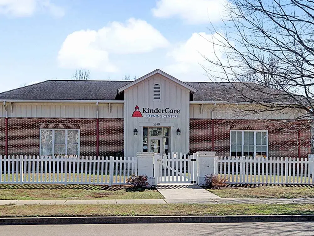 Crescent Drive KinderCare, Colliiverville