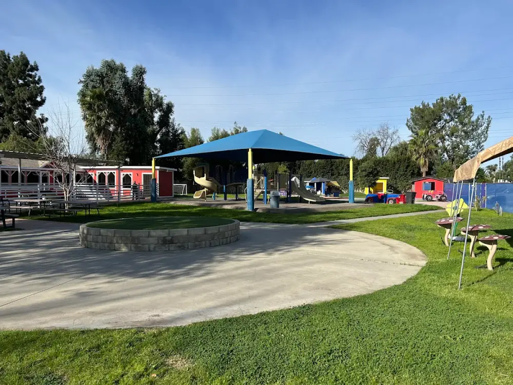 Discovery School, Tarzana