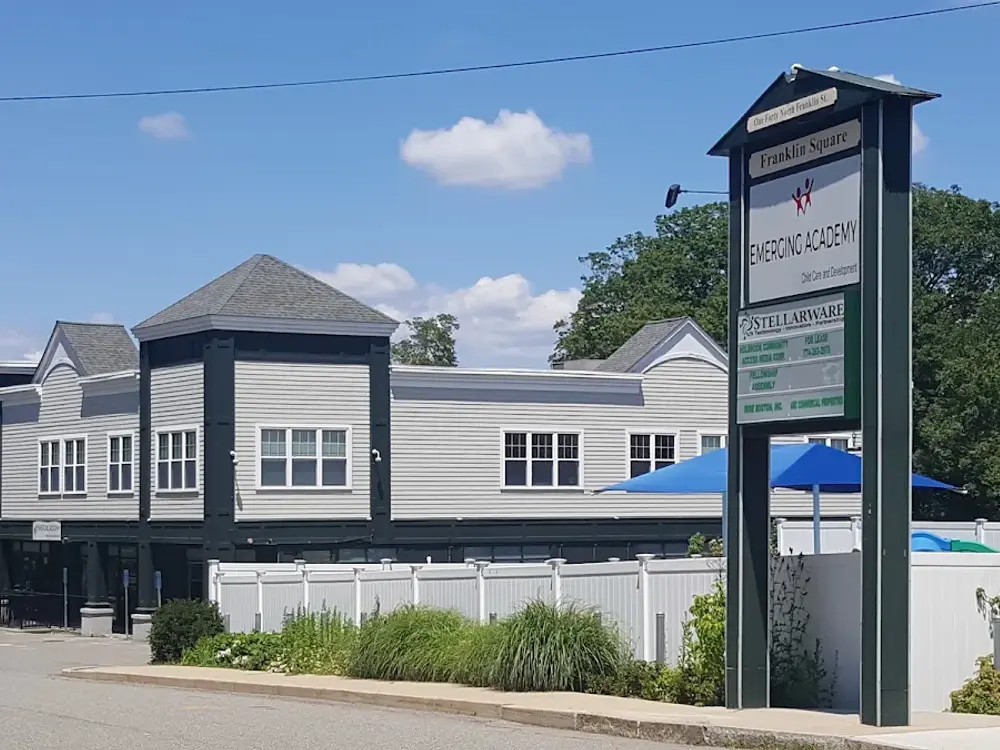 Emerging Academy, Holbrook