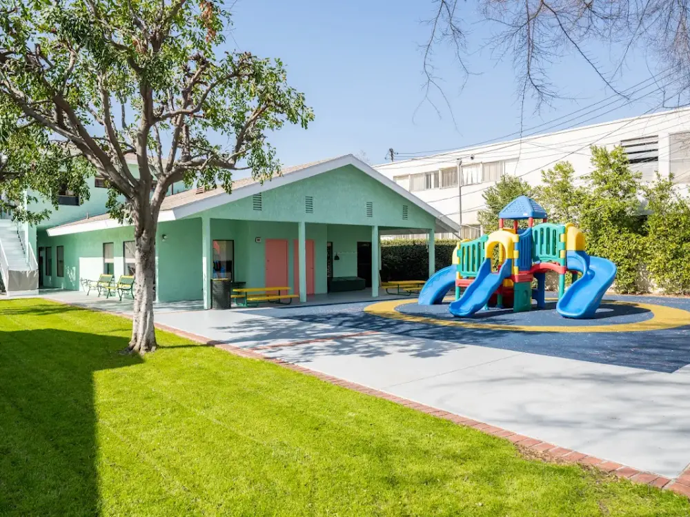 Enchanted Castle Montessori School - San Marino, Pasadena