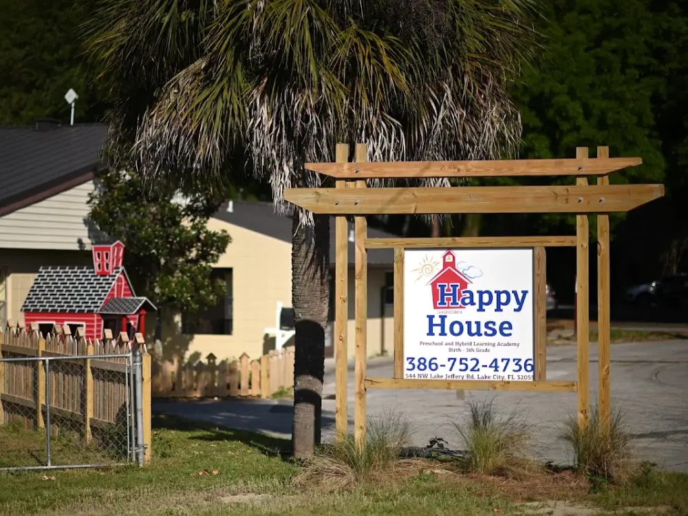 Happy House, Lake City