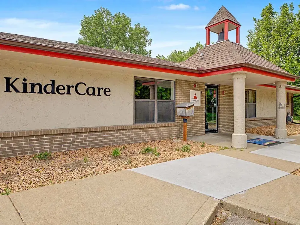 Kenrick Avenue KinderCare, Lakeville
