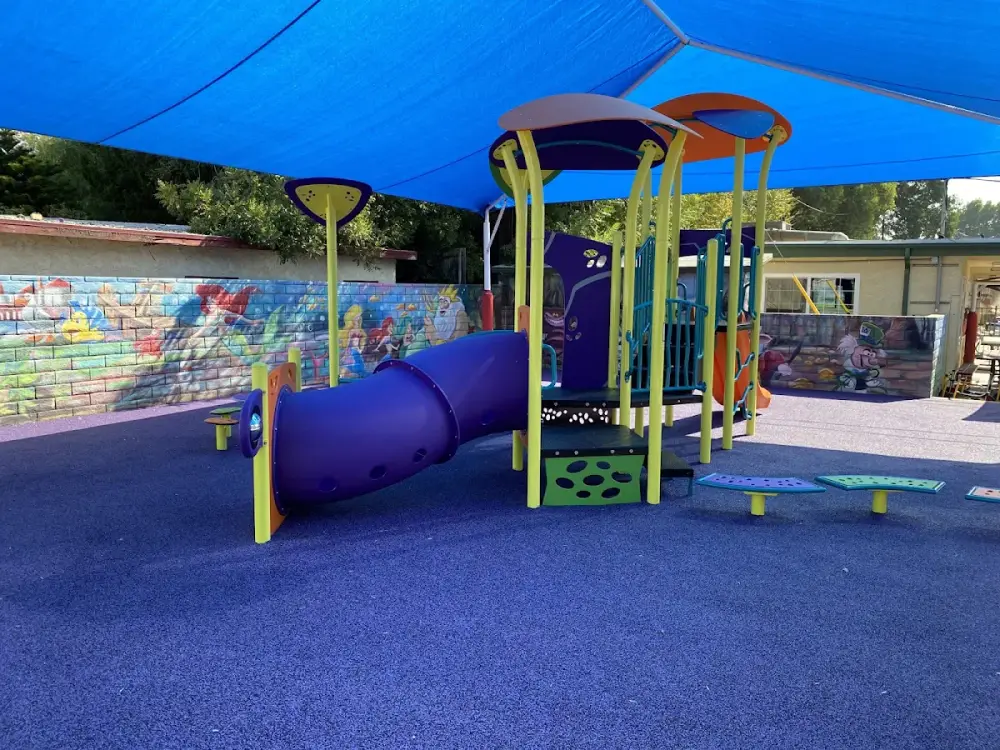 Kidsville Usa, Northridge