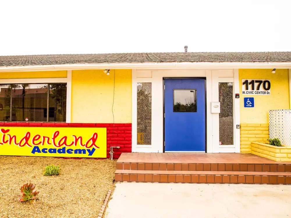 Kinderland Academy, Santa Ana