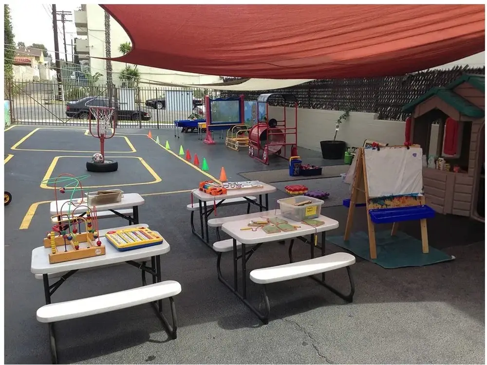 Little Stars Pre-School, Los Angeles