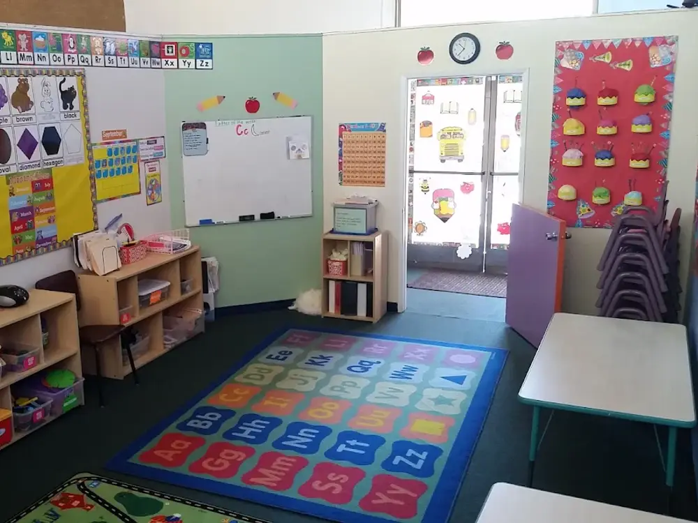 Love 2 Learn Preschool & Kindergarten, Santa Ana