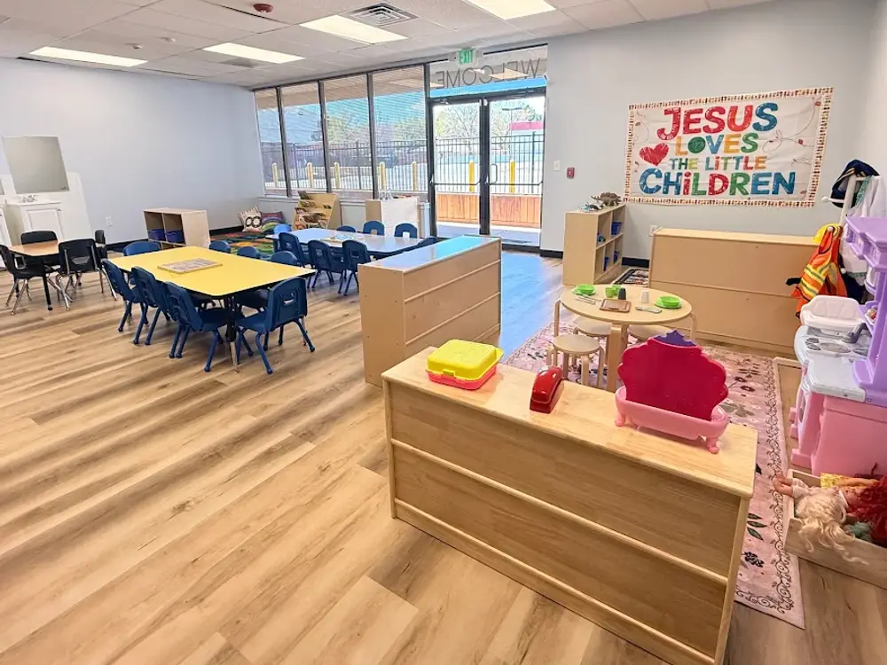Mom's House Learning Center, Thornton