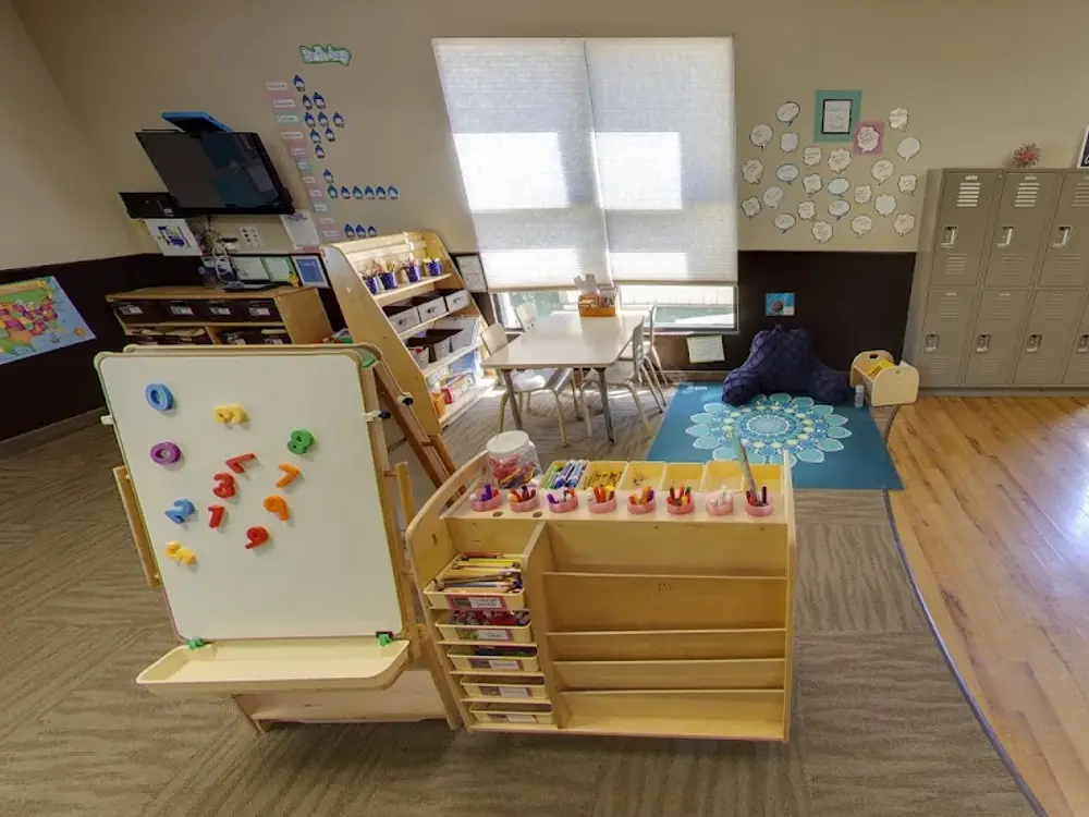 New Horizon Academy (4201 Minnesota Dr) in Bloomington, MN