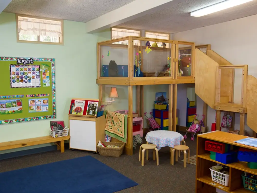 Noah's Ark Learning Center Preschool and Infant Toddler Care, Vista