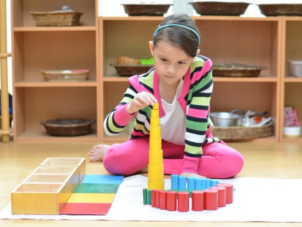 Simi Valley Montessori Preschool and Infant Care (15 McCoy Place), Simi Valley