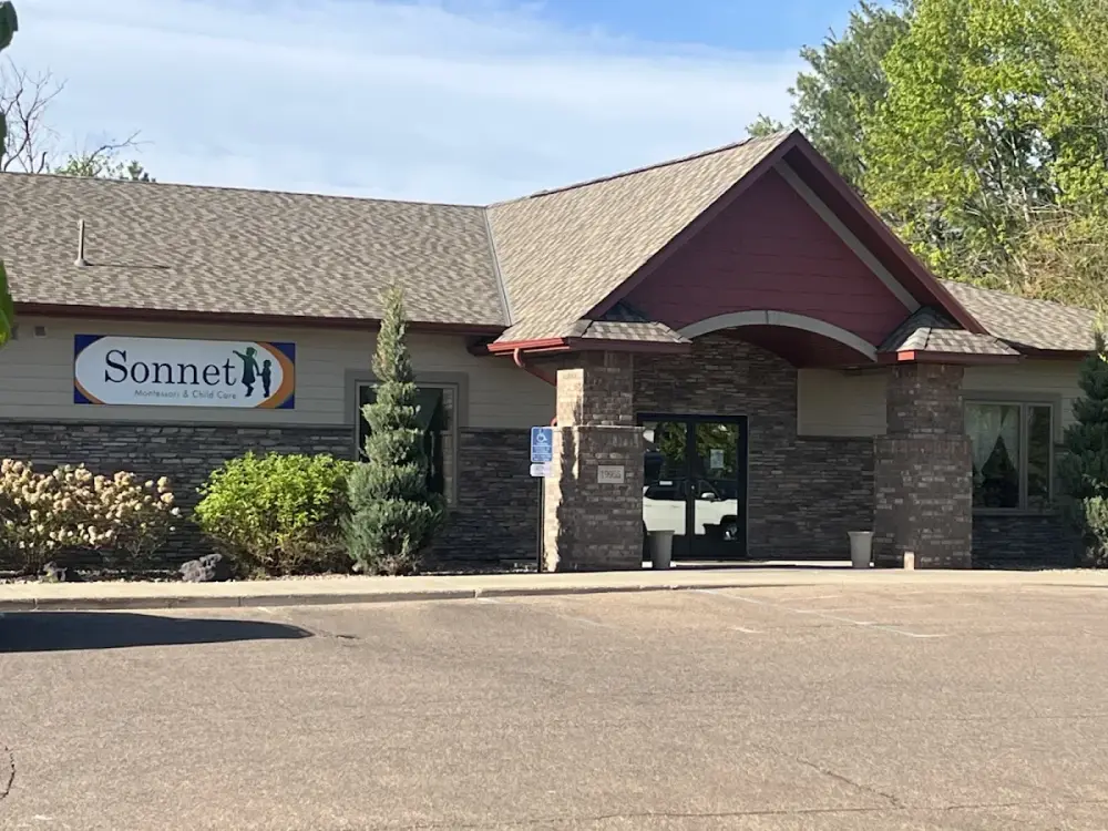 Sonnet Montessori & Childcare, Lakeville