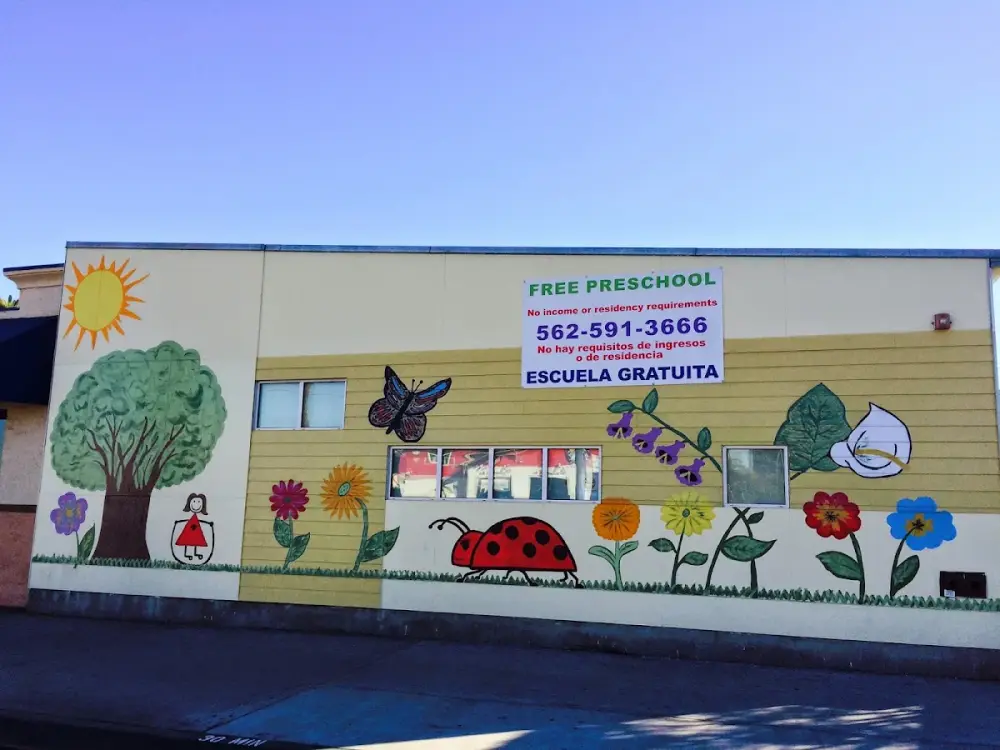 Un Mundo De Amigos Preschool (1480 Long Beach Blvd) in Long Beach, CA
